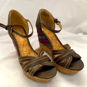 Report Leather & Quilt Fabric Platform Wedges